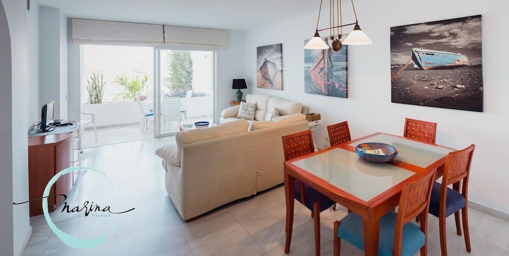 Apartamentos Marina Villages La Herradura  Bagian luar foto