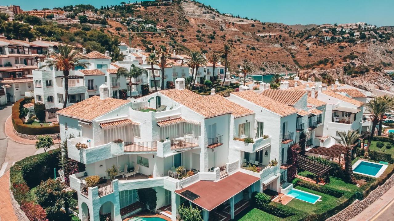 Apartamentos Marina Villages La Herradura  Bagian luar foto