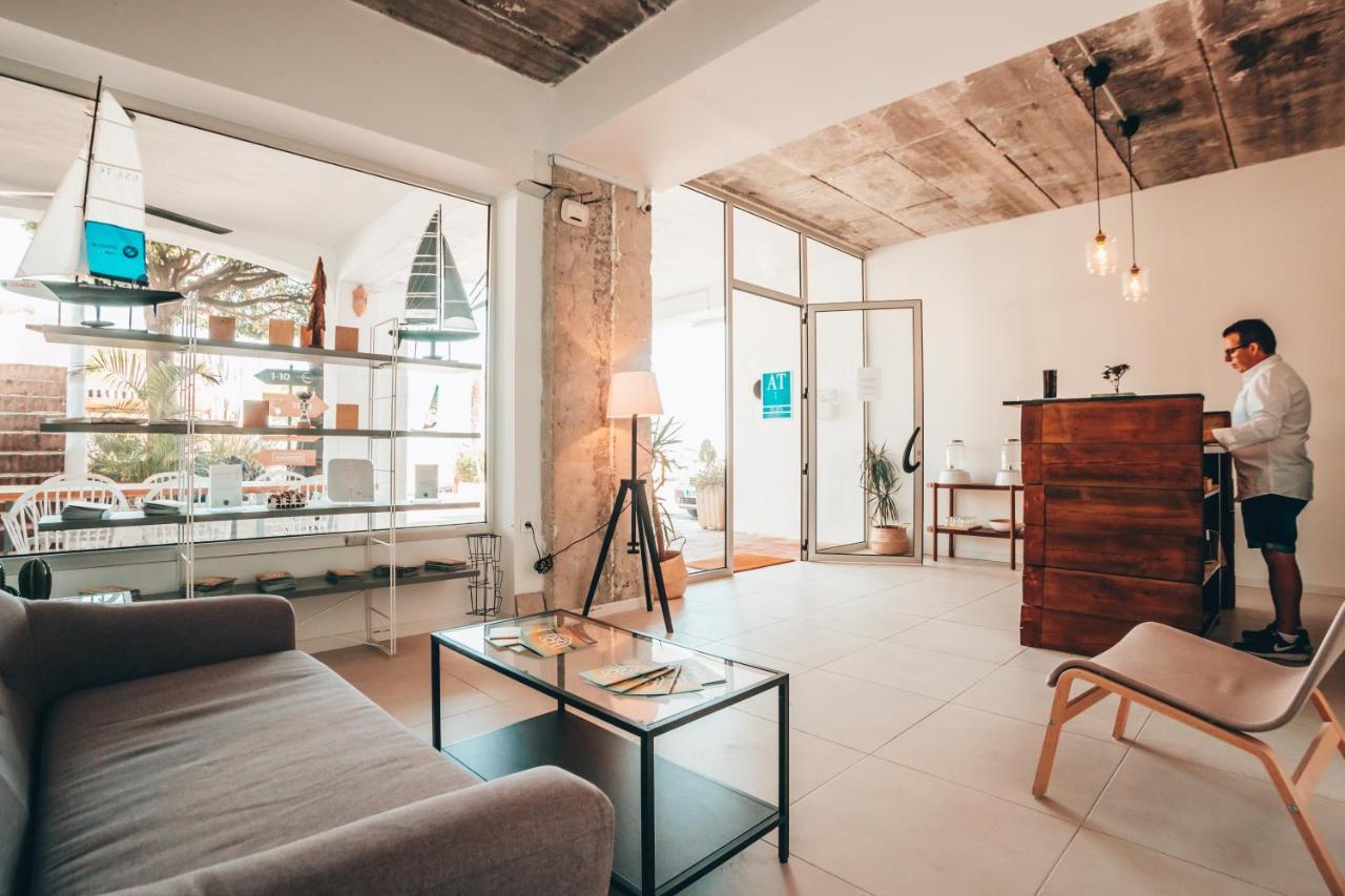 Apartamentos Marina Villages La Herradura  Bagian luar foto
