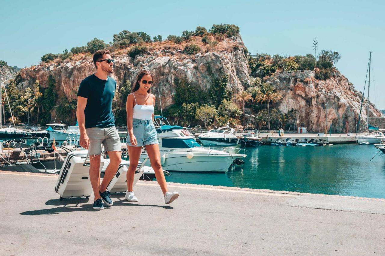 Apartamentos Marina Villages La Herradura  Bagian luar foto