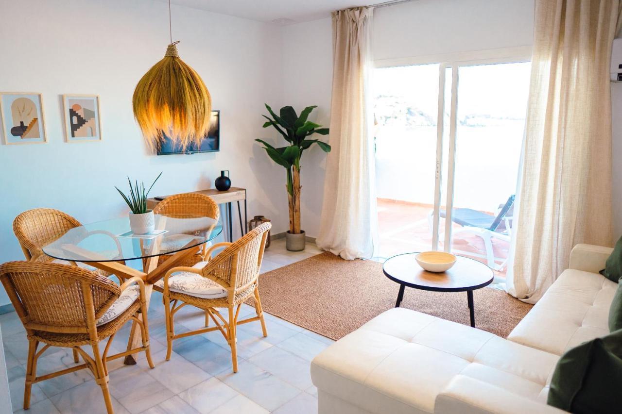 Apartamentos Marina Villages La Herradura  Bagian luar foto