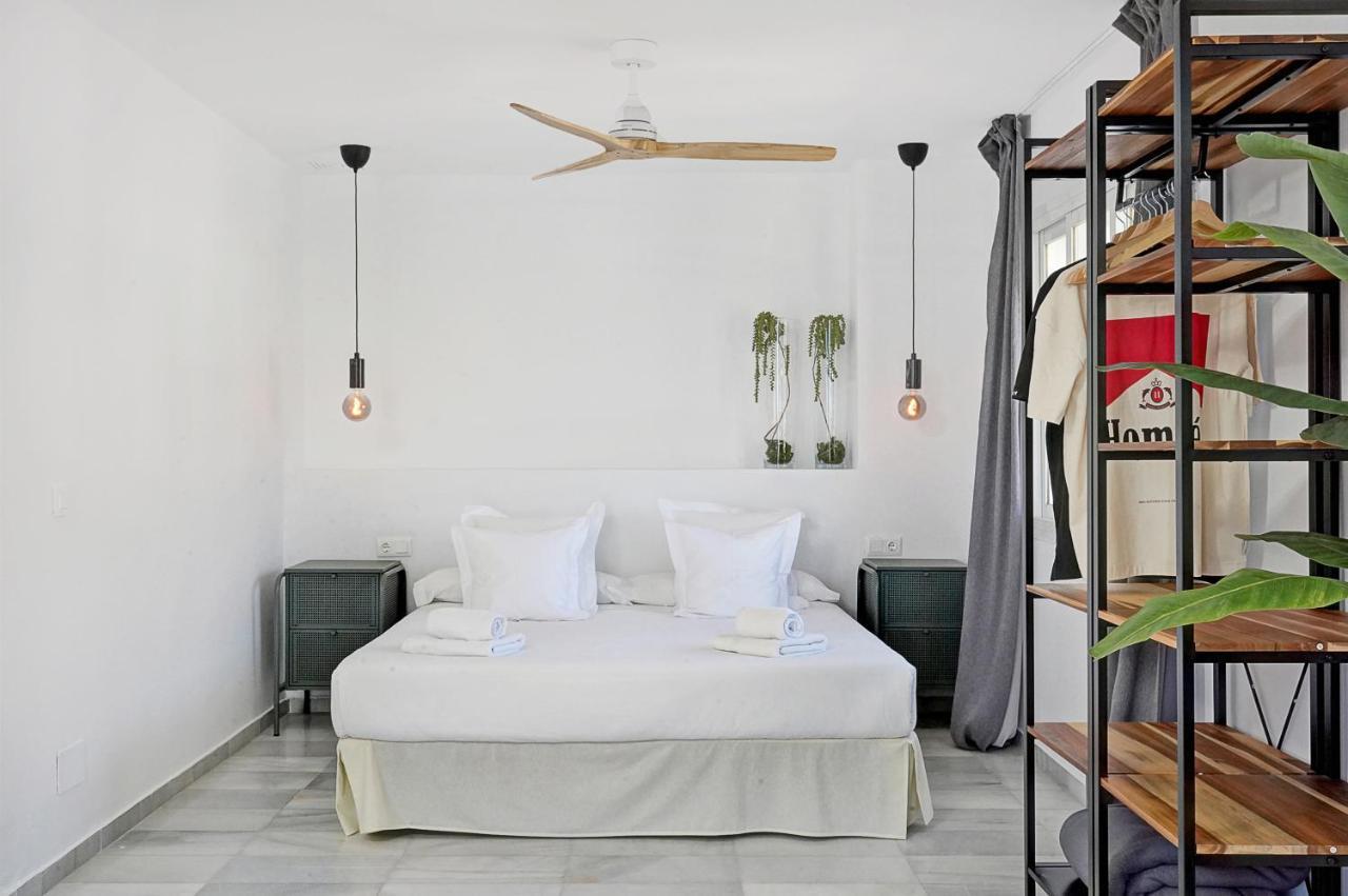 Apartamentos Marina Villages La Herradura  Bagian luar foto