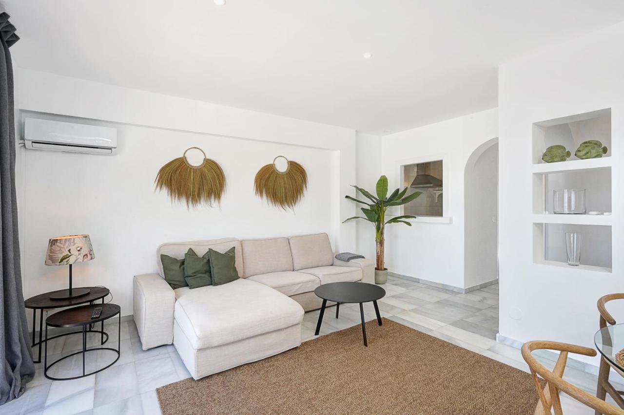 Apartamentos Marina Villages La Herradura  Bagian luar foto