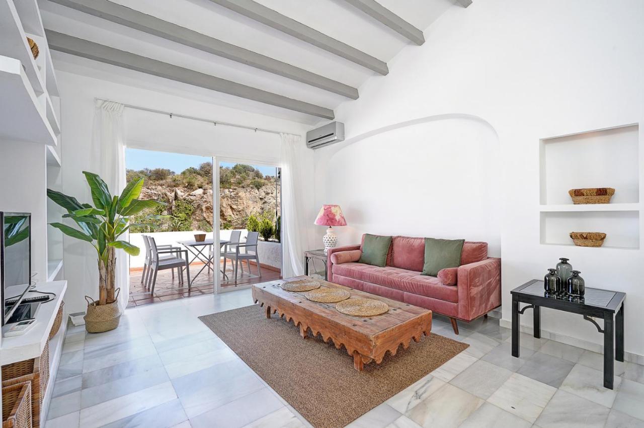 Apartamentos Marina Villages La Herradura  Bagian luar foto